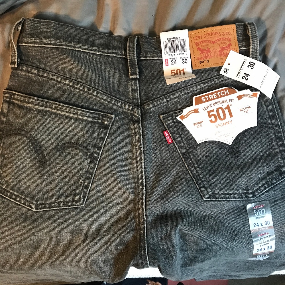 NWT! Women's Levi 501 Skinny Jeans